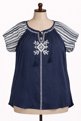 New Direction 1X Boho Embroidered Top Navy Zigzag Sleeve Tassel