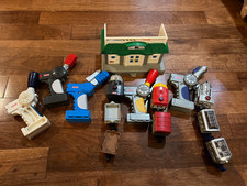 Geotrax Train Depot Docking Station Remote Control and Trains Fisher Price READ