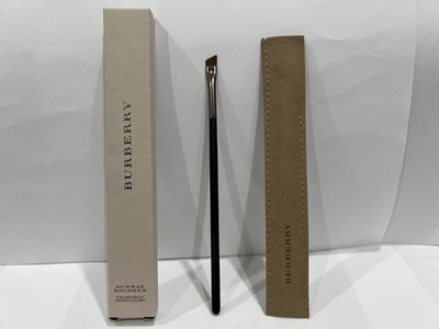 Burberry Runway Brushes Eyeliner Brush New In Box --No. 15