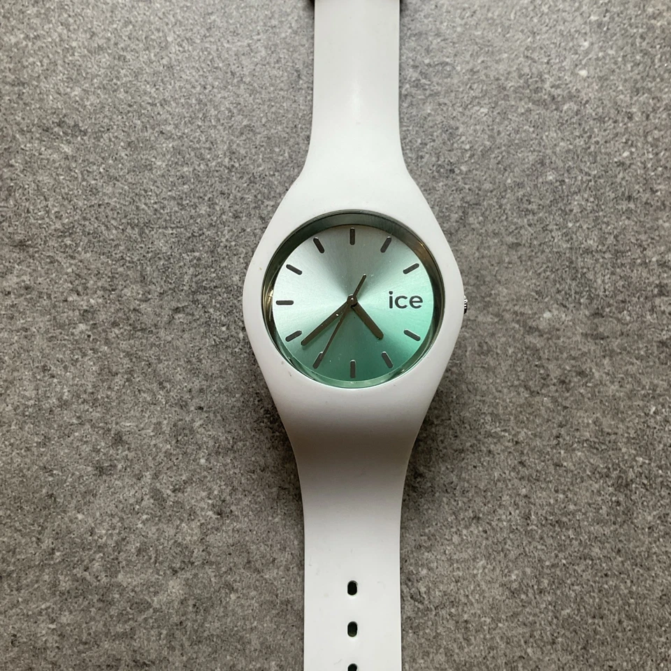 Cool Unisex Ice Watch 016 984 39mm White Case/Band Light Blue Dial Bin O - Image 2 of 4