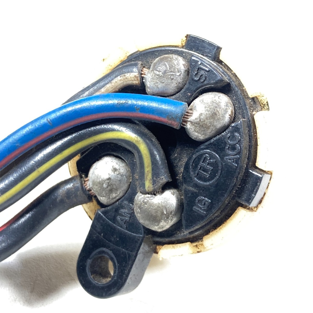 Toyota Hilux RN20 RN25 RN27 Ignition Starter Switch Genuine