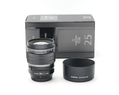 Olympus M.Zuiko Digital ED 25mm 1.2 PRO Ausstellungsstück #46672**