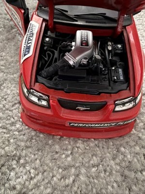 MAISTO SPECIAL EDITION 2000 FORD MUSTANG SVT COBRA R 1/18 SCALE