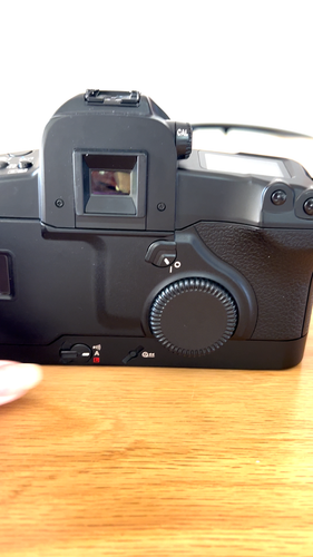 MINT Canon EOS-3 35mm Film Camera Body Only Tested & Working - Video 1 of 1
