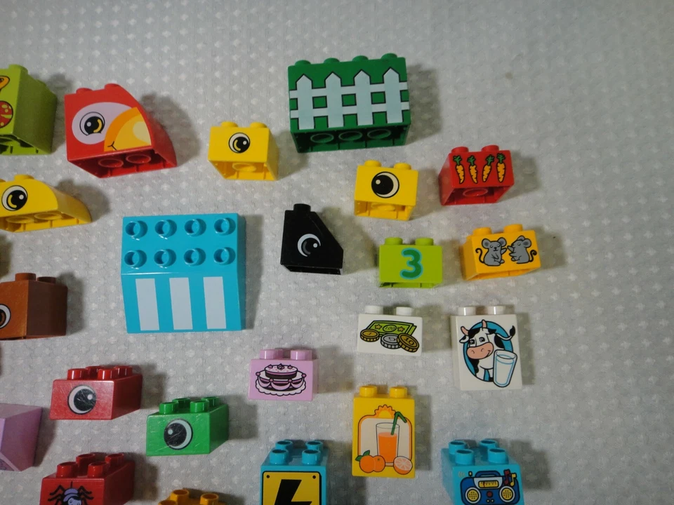 Lego Duplo Decorated Printed Bricks Large Lot of 50 - Image 4 of 4