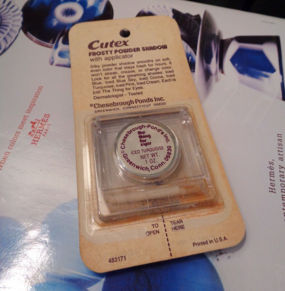 VINTAGE CUTEX THE THING FOR EYES EYESHADOW ON HANG CARD IN TURQUOISE NEW SEALED