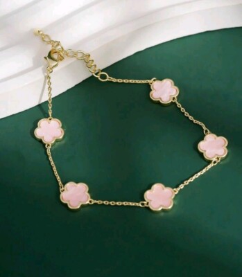 Dainty Leaf Clover Bracelet UK