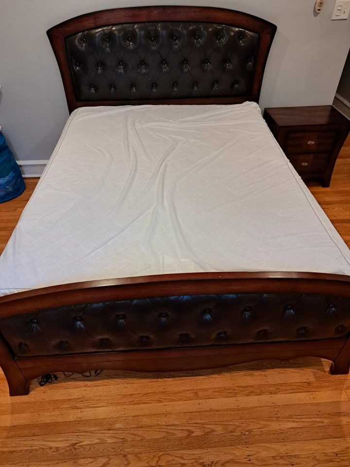 Juego de dormitorio 4 piezas Foto 3 de 4