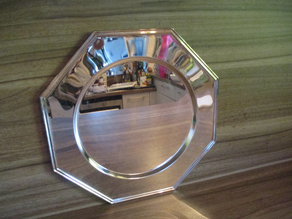 Versilberter Platzteller von der Firma Tchibo