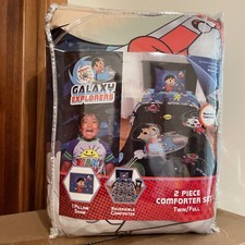 Galaxy Explorers 2 Piece Reversible Comforter Set Twin/Full