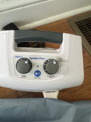Lympha Press PCD-51 Compression Pump w/ Leg Sleeve, Gray size (3-75)