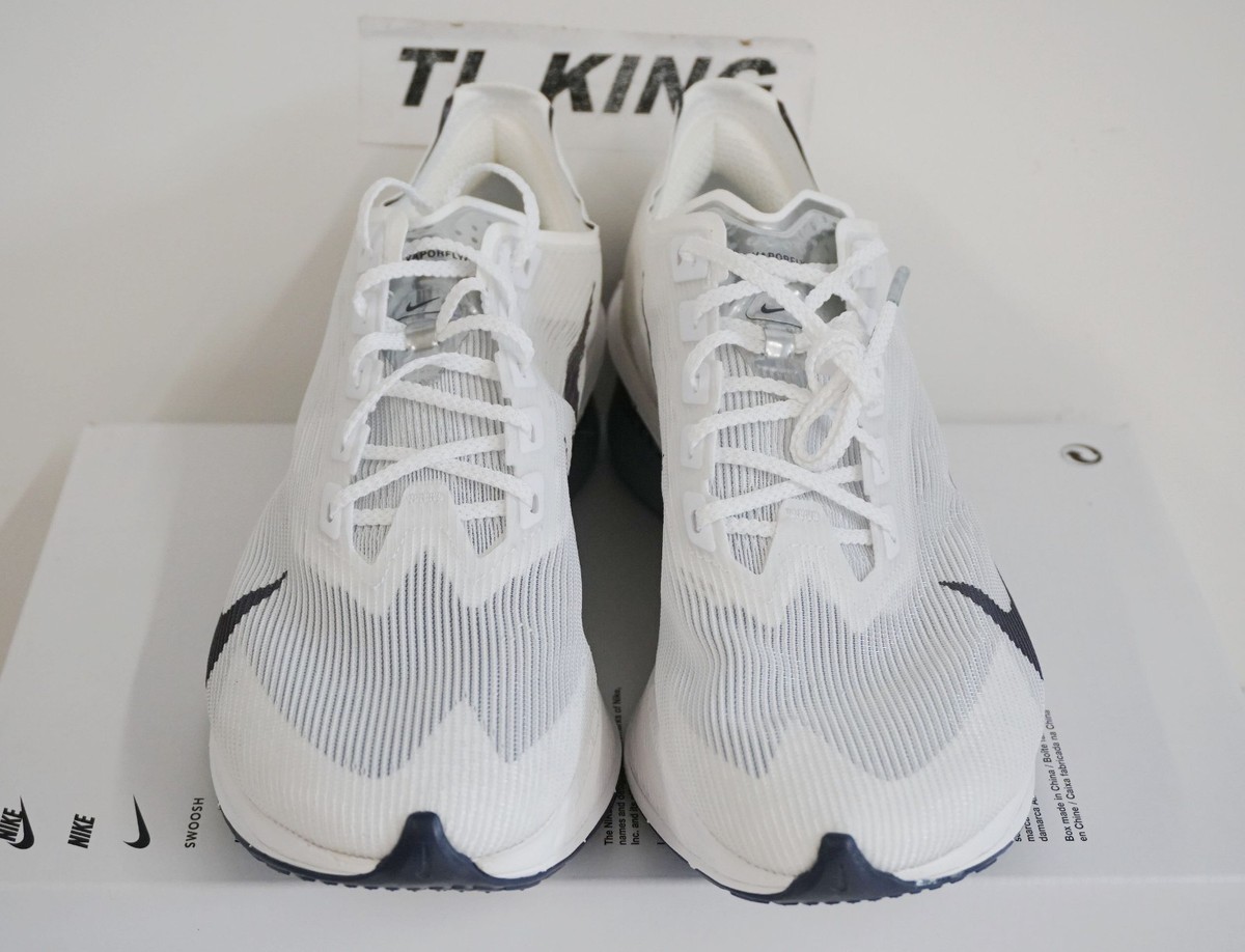Nike WMNS ZoomX Vaporfly Next% 4 FK Running White Obsidian  display picture 1