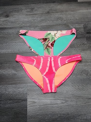 TRIANGL Lot 2 Bikini Bottoms XSmall Pink Floral , Pink - Picture 1 of 7