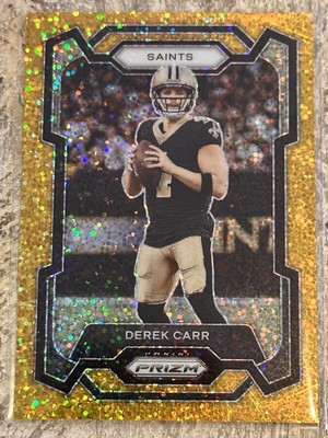 2023 Panini Prizm Derek Carr #213 GOLD SPARKLE /24   