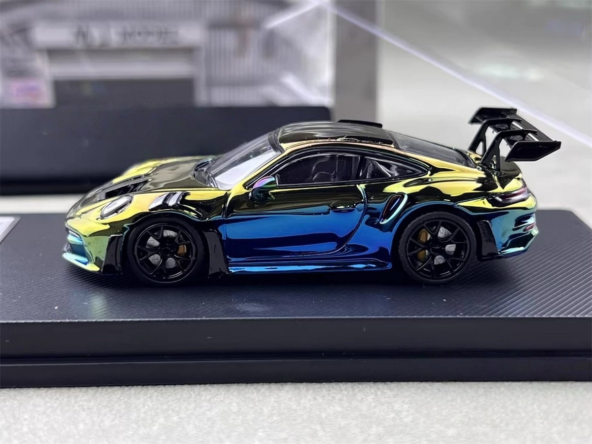 MJ 1/64 Scale Porsche 911 GT3 RS Chameleon Diecast Car Model Toy