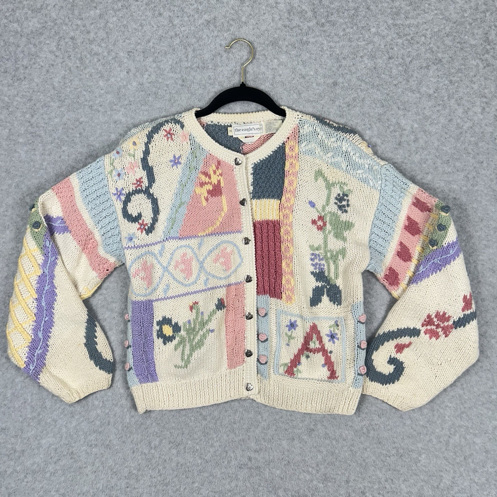 Vintage The Eagles Eye Sweater Womens M Hand Knit Heart Button 80s/90s Floral 3D