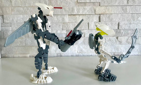 Bionicle Phantoka:  8685 & 8945  w/Zamors . Complete .