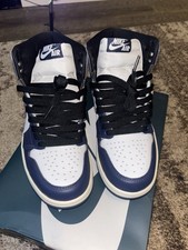 Nike Air Jordan 1 Mid Men s Mid Top Sneakers ...