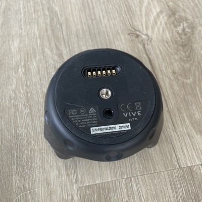 HTC 2PYV200 VIVE Tracker 2018 付属品 元箱付き[トラッカー][VR][k2]2M