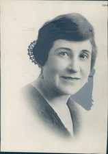 1922 Carmen De Pinillos Distinguished Peruvian Resident Editor Vintage Photo