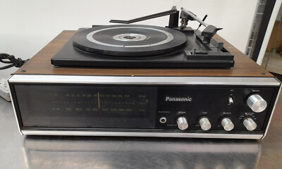 Vintage PANASONIC RE-7014 AM/ FM Stereo Turntable - PARTS ONLY