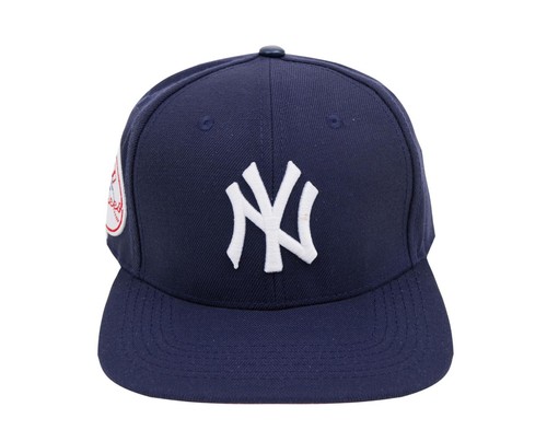 Pro Standard MLB NY Yankees Logo 