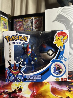 Greninja Pokémon Pokeball Morph Transformers Figuren