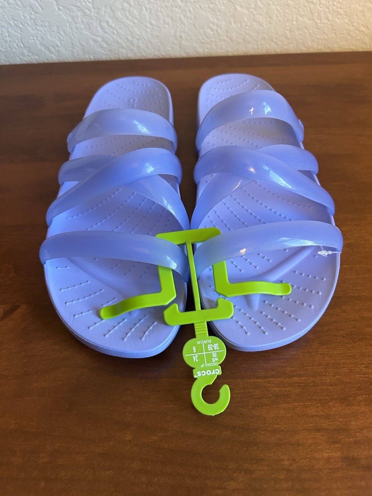 New! Women’s Crocs Moon Jelly Purple Splash Glossy Strappy Flip Flops Sandals 8