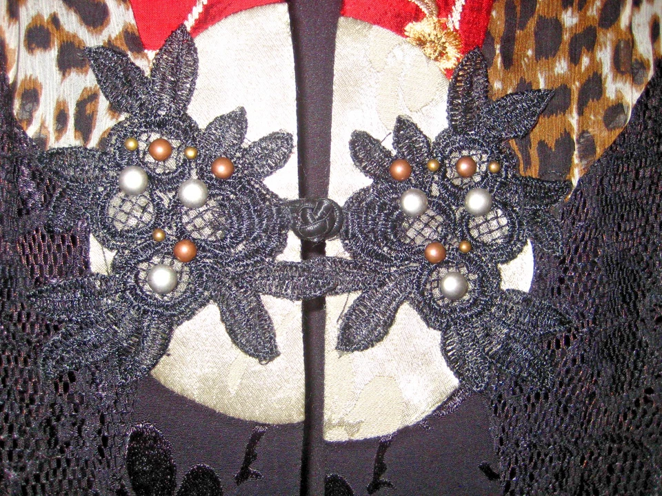 Chaqueta kimono vintage Spencer Alexis negra multitela patchwork cierre rana 2X Foto 3 de 4