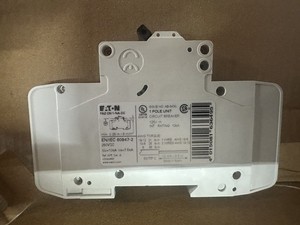 1PC EATON CUTLER HAMMER FAZ-C5/1-NA-DC-SP Miniature Circuit Breakers, 5A, 1