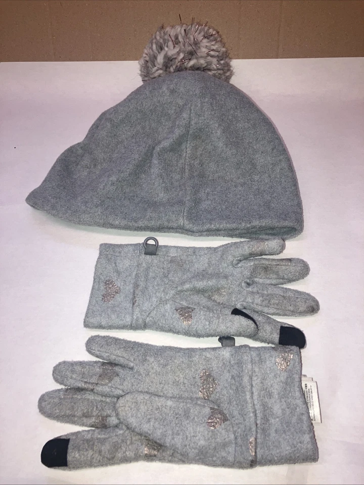 Juego de gorro y guantes Gap Kids Pom - Guantes pequeños, gorro S/M Foto 2 de 4