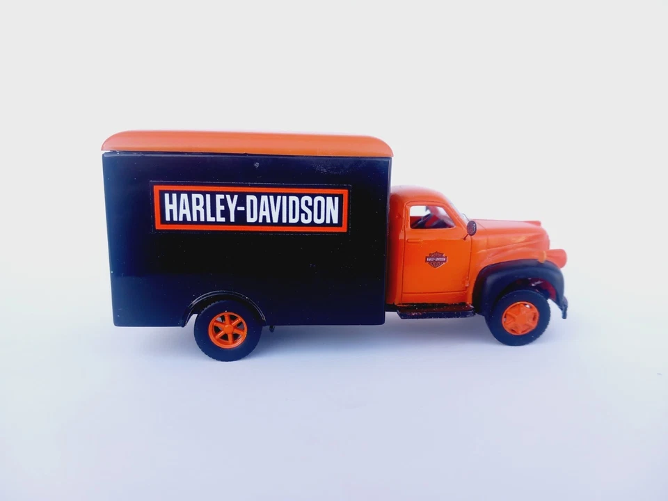 Camión furgoneta Studebaker M15 1947 impreso en 3D escala 1/50 hecho a mano customkitbash Foto 4 de 4