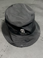 Karl Lagerfeld K/Ikonik bucket hat
