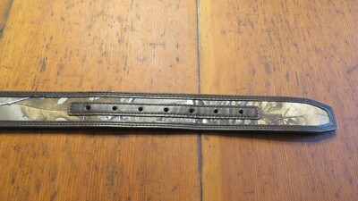 LA REVECHE LR24NHRRED 関税送料込 Men's Realtree Reversible Xtra/Brown Leather Belt, XL42-44