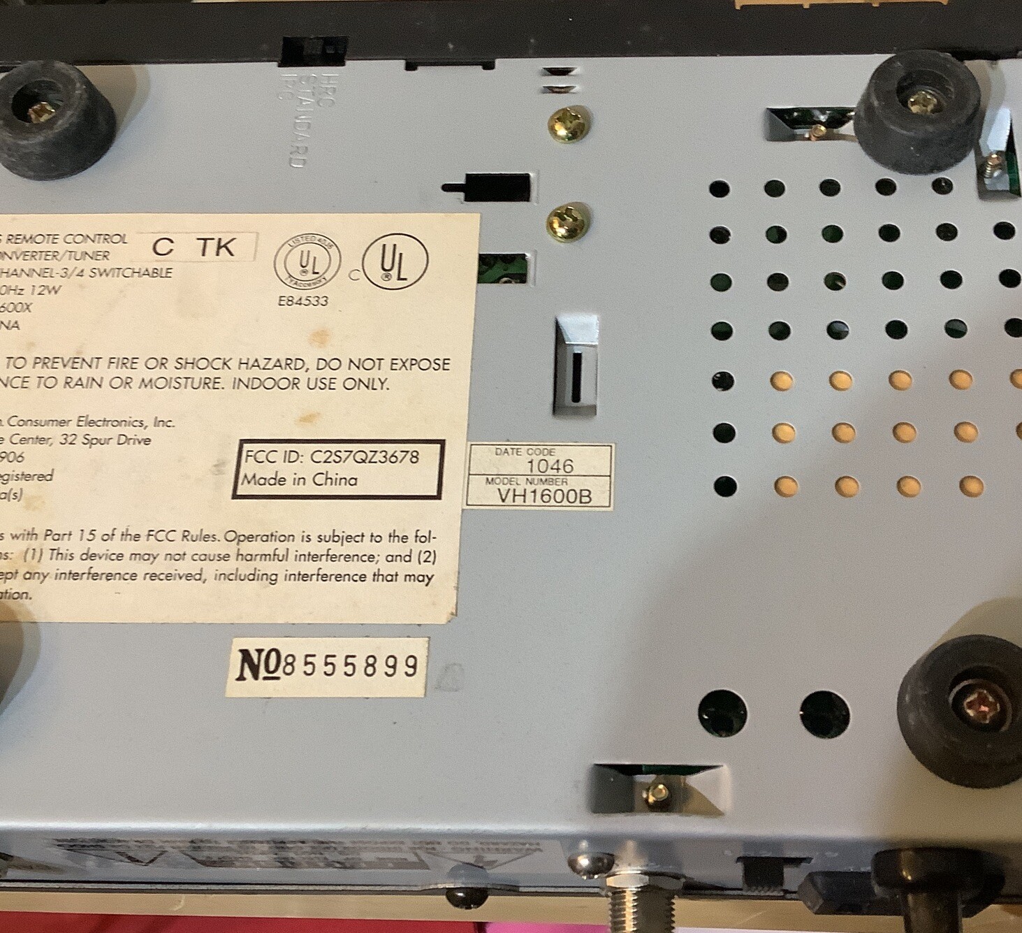 Converter Box M & VH1600X Wireless Remote Control Cable Converter/Tuner!!