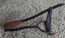 Antique Bullard's Carpet Stretcher