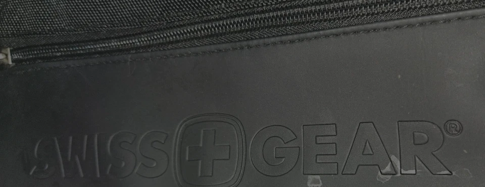 NUEVO SIN ETIQUETAS Wenger Swiss Army Gear Negro Maletín para Laptop Bolso Mensajero Estuche Foto 3 de 4