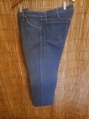 Wrangler Jean's tag say 38x29 actual measurements W 35.5 X L 28.5 heavy starch