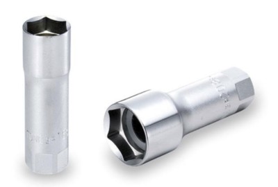 TONE Magnetic Spark Plug Socket - 3/8" Drive Thin Wall 20.8mm 6-Point