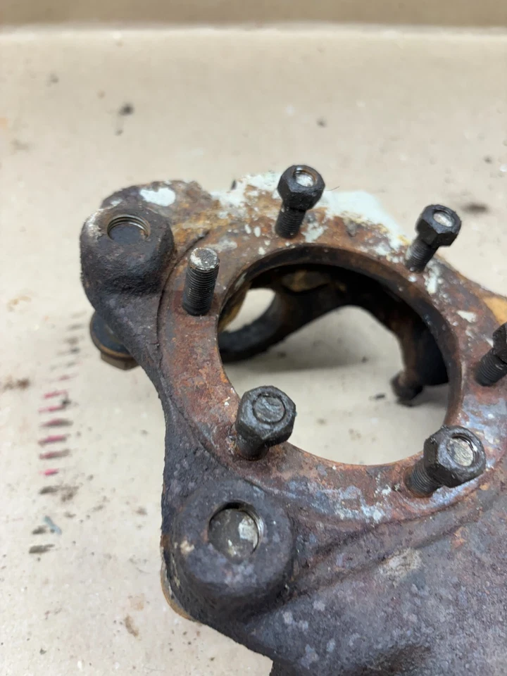 Dodge W100 W150 1981 86 1987 Ramcharger 4x4 brazo de dirección eje de nudillo OEM Foto 4 de 4