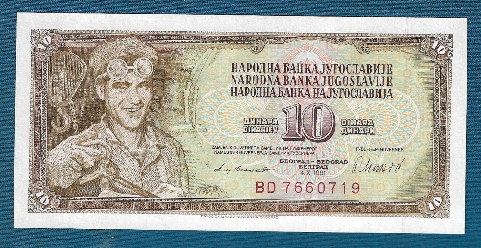 Foto 1 di 2
