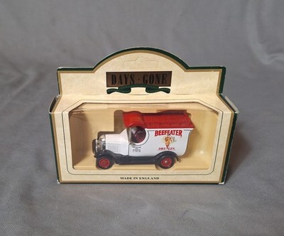 Lledo Collectors Club - 1926 Bull Nose Morris Van - Beefeater