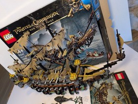 LEGO 71042 Silent Mary  Pirates  READ DESC. 100% COMPLETE WITH BOX MANUAL