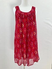 Monroe & Main Tunic Top Blouse Sz Medium Red Pink Black Geometric Sleeveless New