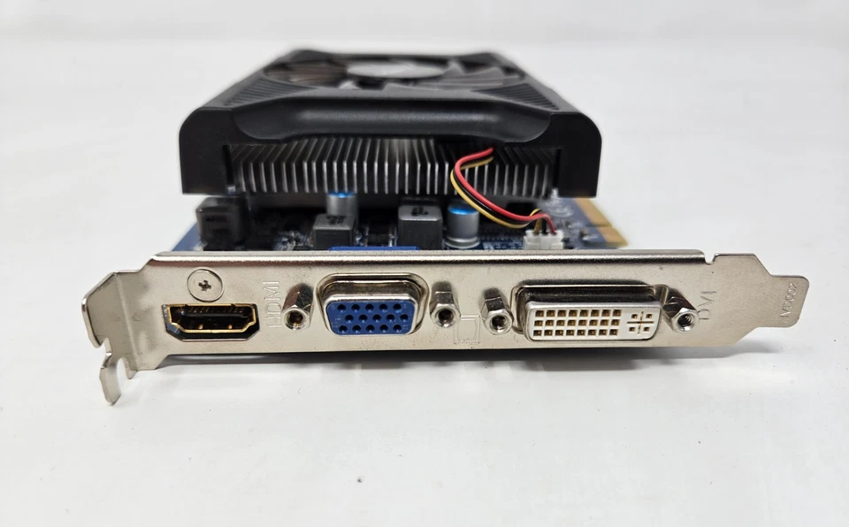 Gigabyte Nvidia GeForce GT240 GC-N240D3-1GI 1GB DDR3 PCI-E - Image 4 of 4