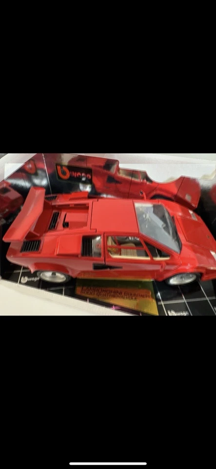 Lote de 2 Lamborghini Countach BURAGO 1/18 Die Cast Colección Oro Foto 3 de 4