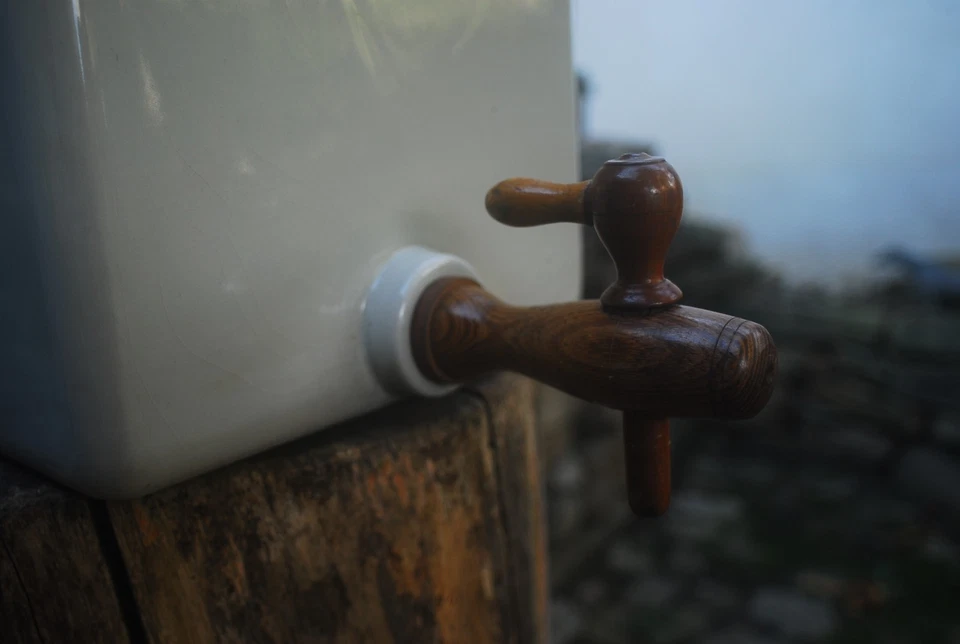 Antiker Essigbehälter Essigfass mit Auslauf Top Zustand - Bild 4 von 4