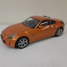 2003 NISSAN 350Z AUTOART 1/18 DIECAST SUNSET ORANGE FAIRLADY Z 