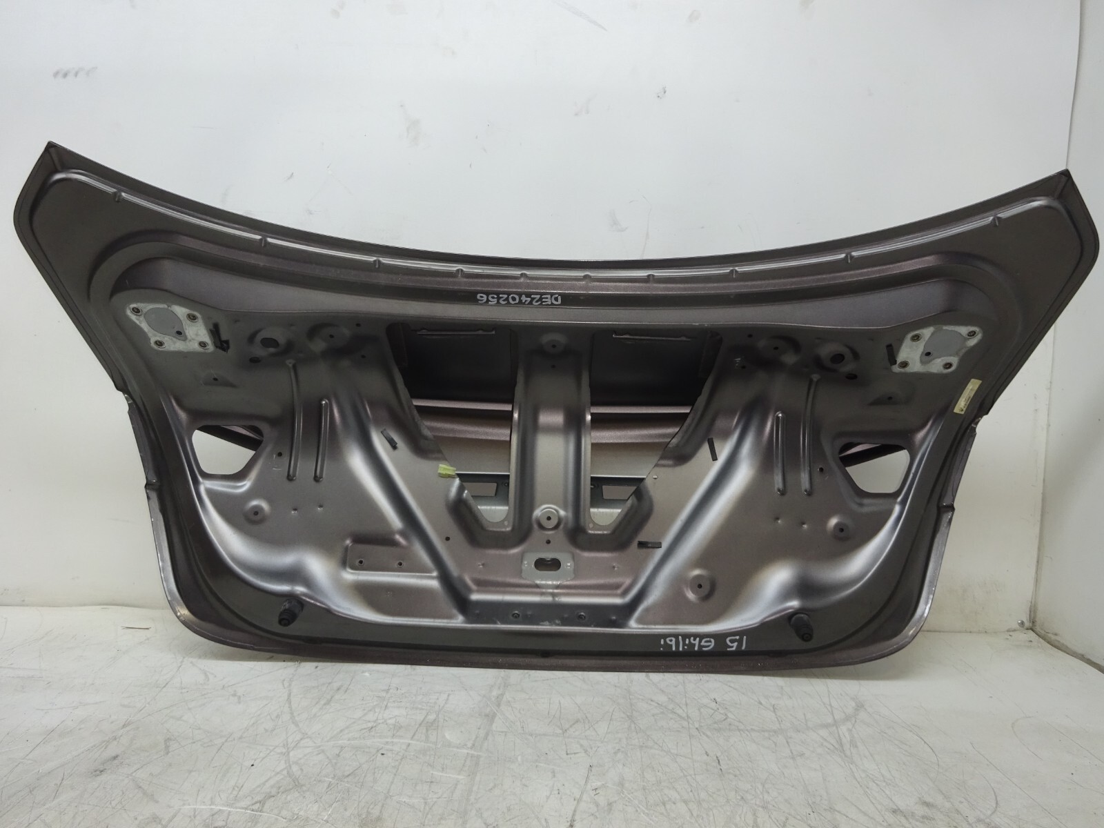 2014-2020 Maserati Ghibli Rear Trunk Lid Deck Shell Panel Gray OEM DE240256