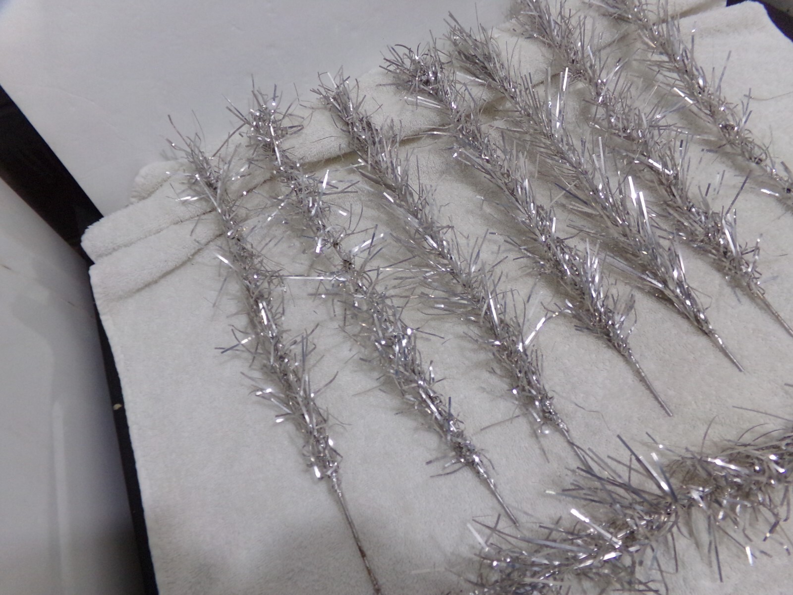 32 VTG. ALCOA ALUMINUM CHRISTMAS TREE BRANCHES "ONLY" 2318" & 917" eBay